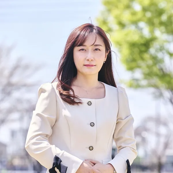 張 信愛