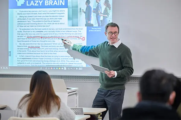 実用的な英語を身に付ける英語力養成科目が充実